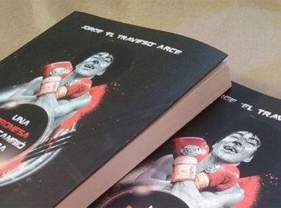 «Travieso» Arce presenta libro «Una promesa que cambió mi vida»