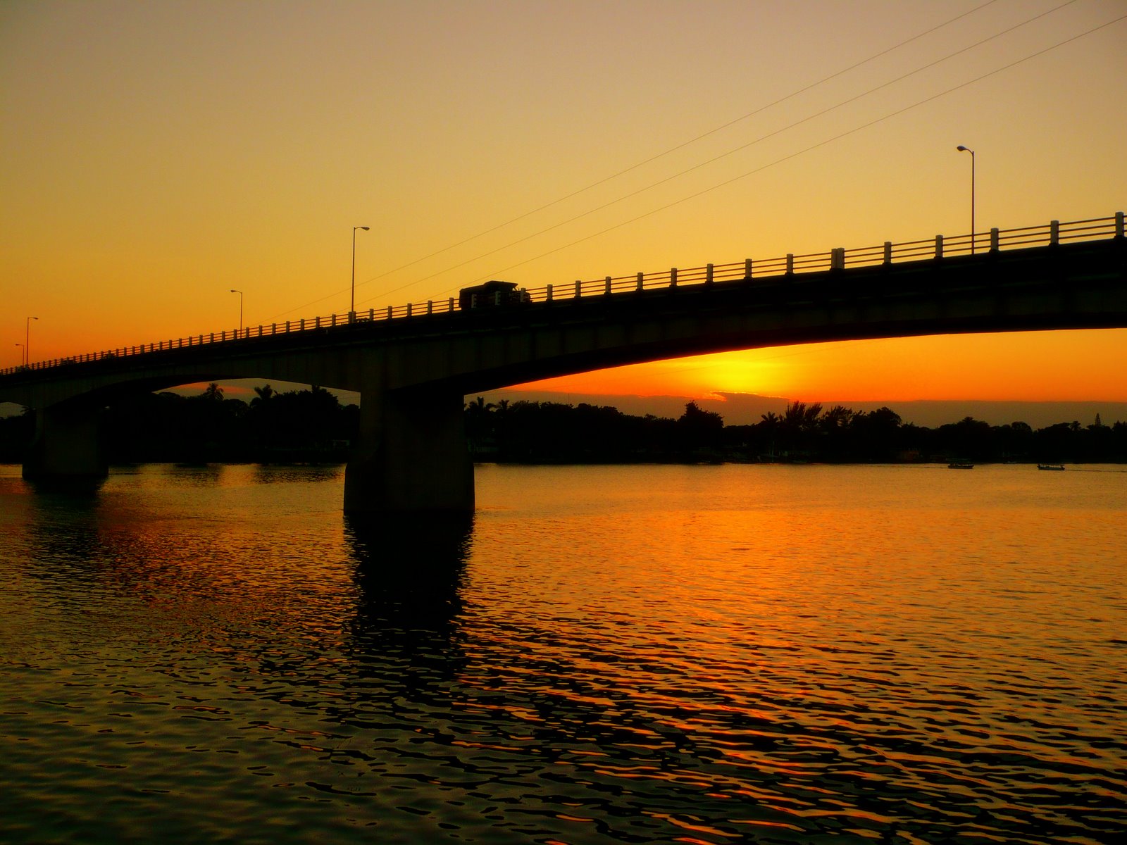 Central termoeléctrica generará más de 2 mil empleos en Tuxpan