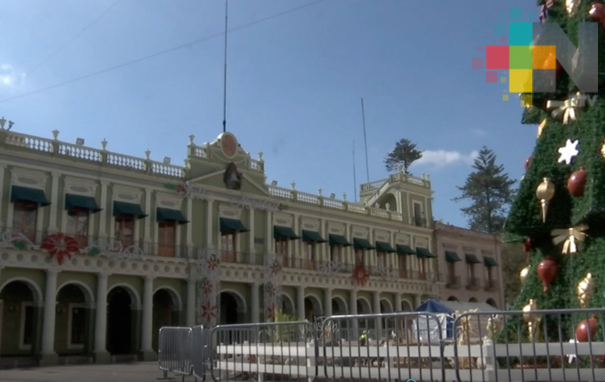 Como cada primero de enero, calles de Xalapa amanecieron casi vacías