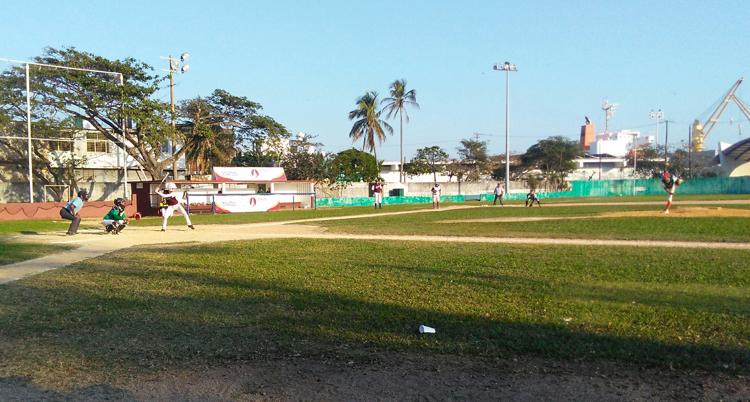 Equipo de beisbol de Minatitlán a regional de Olimpiada Estatal