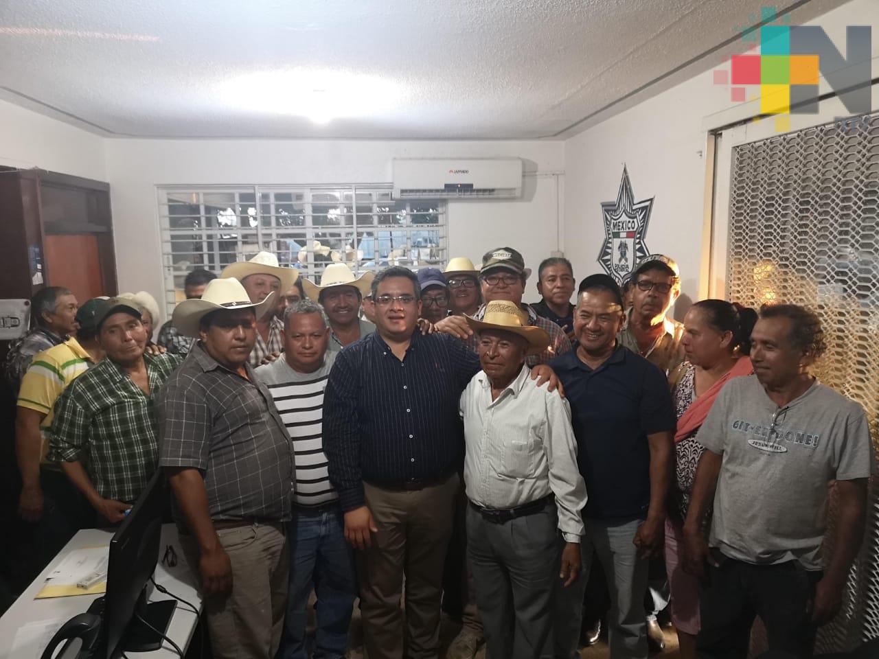 Atiende Sedarpa a citricultores de la zona de Álamo