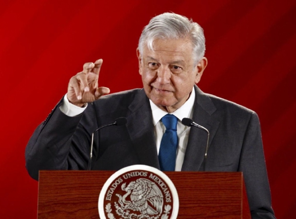 No daremos marcha atrás en reducción de salarios: López Obrador