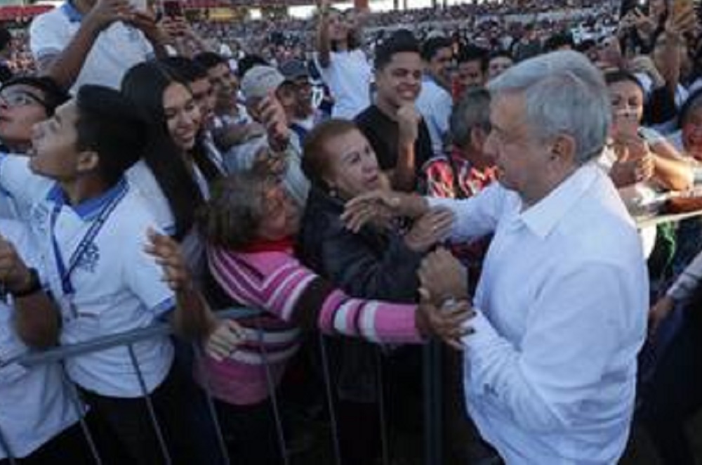 En Mazatlán, presidente López Obrador destaca: ‘La justicia va a tardar, pero va a llegar; es mi compromiso’