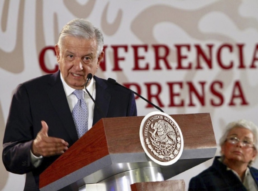Critica López Obrador a legisladores del PRI y PAN que se oponen a Guardia Nacional
