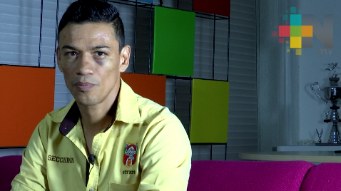 Gusano Rojas por su tercer título mundial