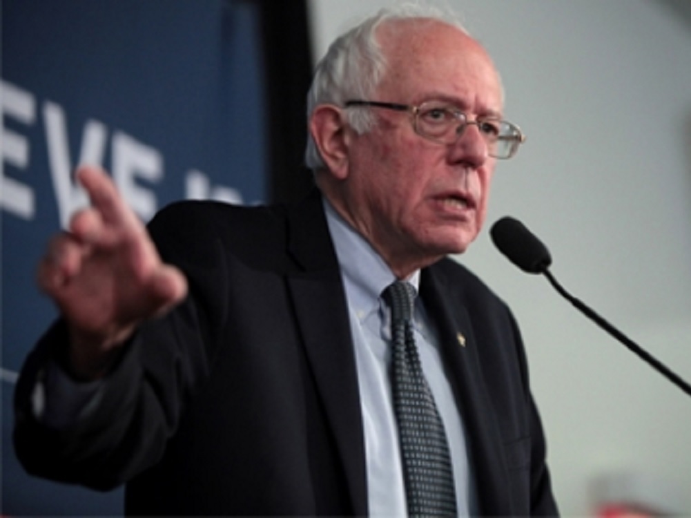 Demócrata Bernie Sanders se postula por candidatura presidencial de EUA