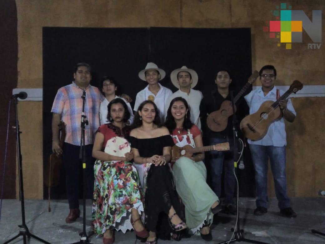 Jóvenes talentos de la Universidad Veracruzana conforman “Guardarraya Son Jarocho”