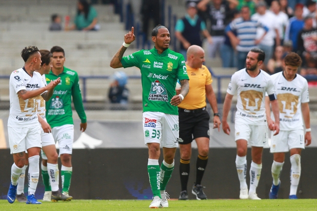 León tarda en “matar” y con sufrimiento vence a Pumas
