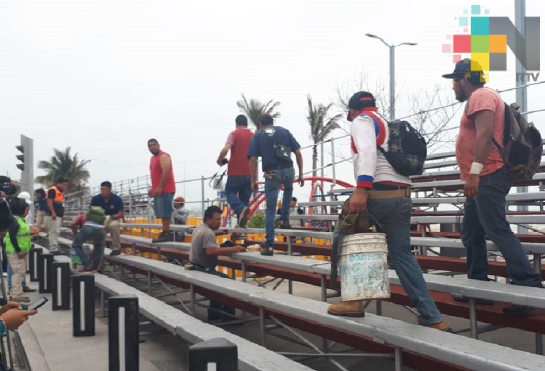 PC supervisa instalación de gradas para Carnaval Veracruz 2019