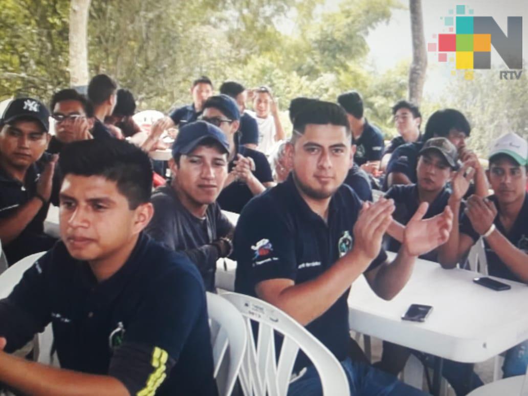 Emprenden proyectos sustentables en el ITS de Úrsulo Galván, extensión Tlapacoyan