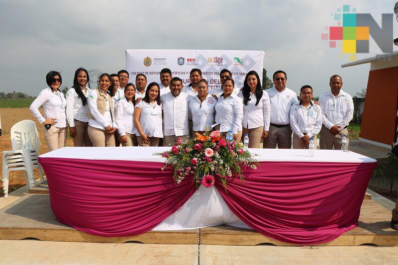 Inauguran plantel 25 del CECYTEC, en Otatitlán