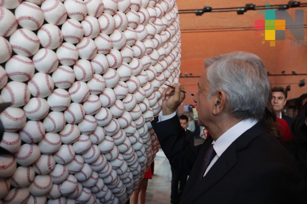 Inaugura el presidente Andrés Manuel López Obrador el Salón de la Fama del Béisbol Mexicano