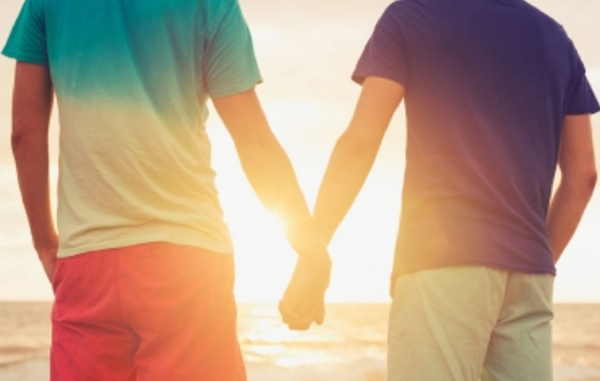 IMSS garantiza acceso a seguridad social a parejas del mismo sexo en una relación de concubinato