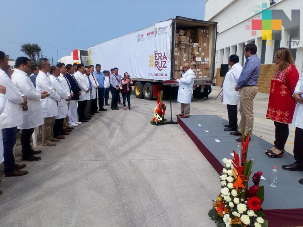 Secretaría de Salud de Veracruz entrega medicamentos a Jurisdicción Sanitaria XI