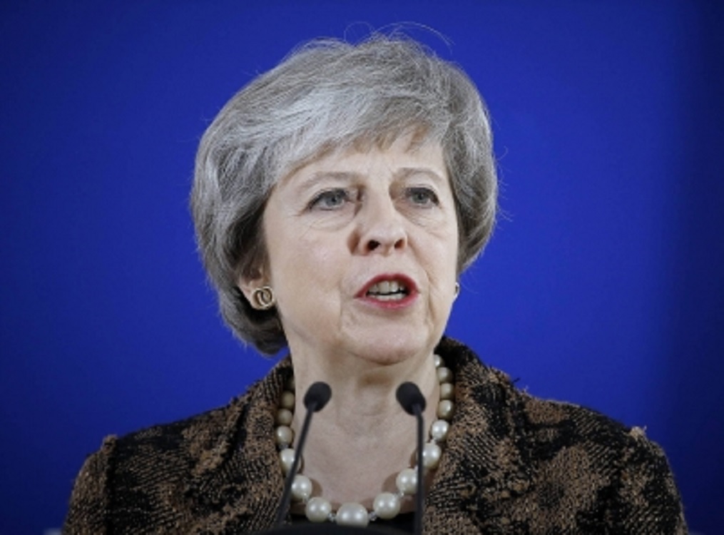El Brexit se concretará el 29 de marzo con acuerdo: Theresa May