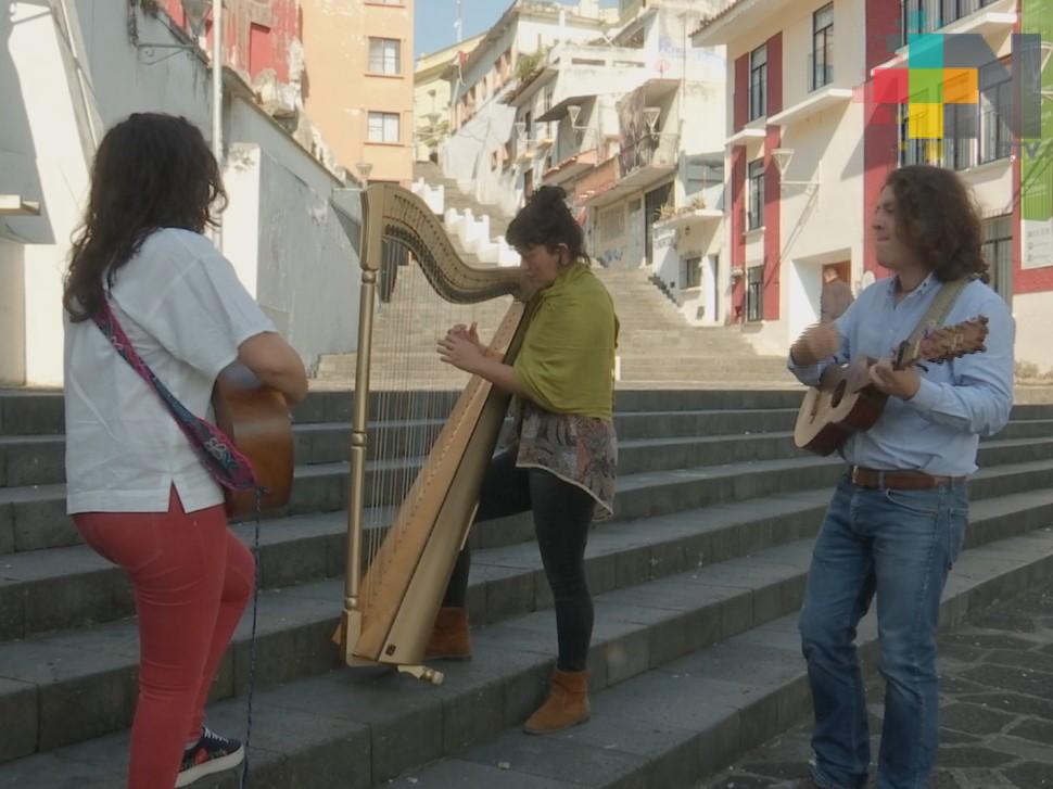 Trío de son jarocho inicia campaña para obtener recursos y poder viajar a un festival a Bélgica