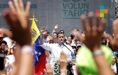 Guaidó cruza la frontera con Colombia para concierto
