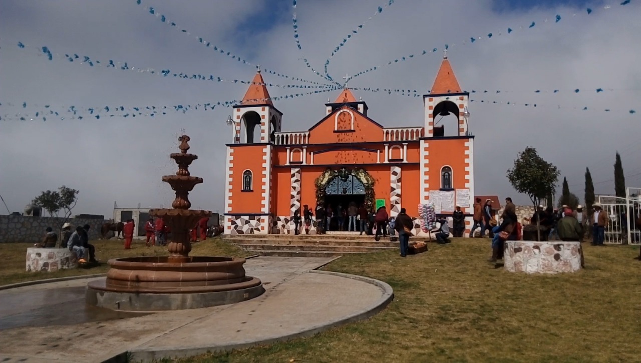 Arzobispo suspende celebración de misas y Semana Santa en parroquias de Huayacocotla, Zacualpan y Texcatepec
