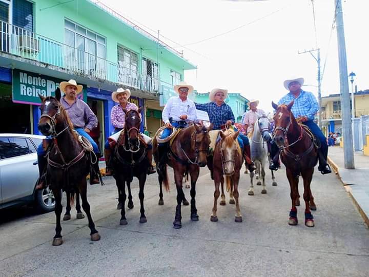 Vega de Alatorre llevará a cabo una cabalgata internacional