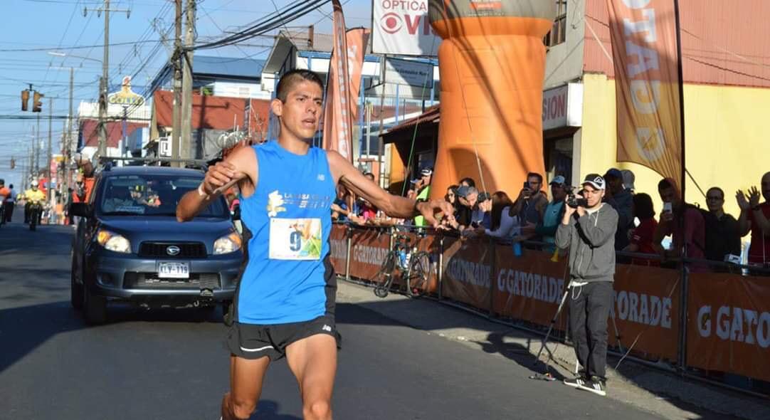 Saby Luna campeón en carrera La Candelaria de Costa Rica