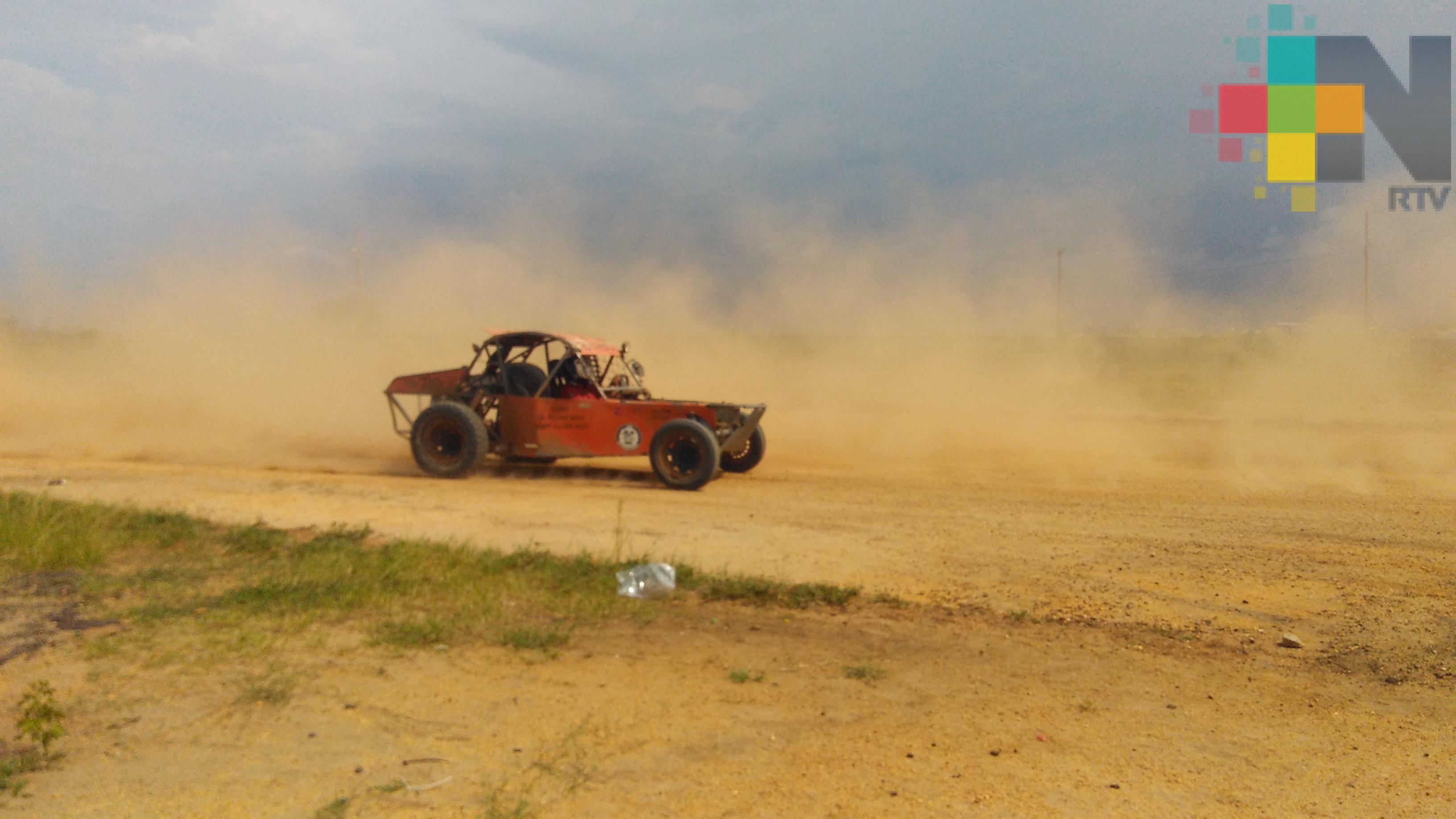 Hot Cars Coatzacoalcos listos para arrancar serial de Off Road