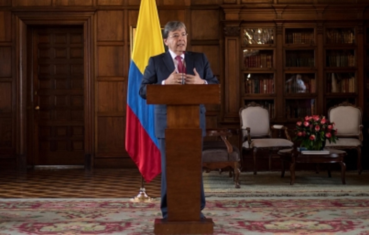 Colombia llama a Venezuela a dejar entrar ayuda humanitaria