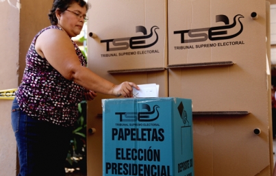 Primeros datos electorales dan ventaja a Bukele en El Salvador
