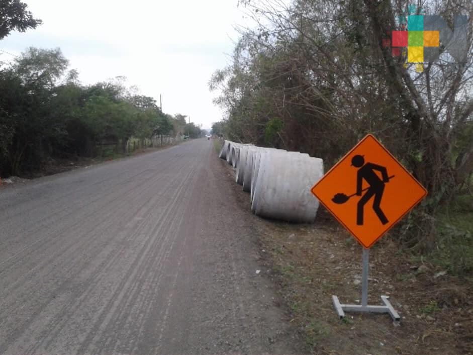 SCT transferirá 698 mdp al estado de Veracruz para reconstruir caminos rurales y alimentadores