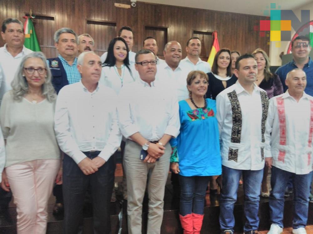 Alcaldes de España y de Veracruz intercambian planes comerciales, culturales y de educación