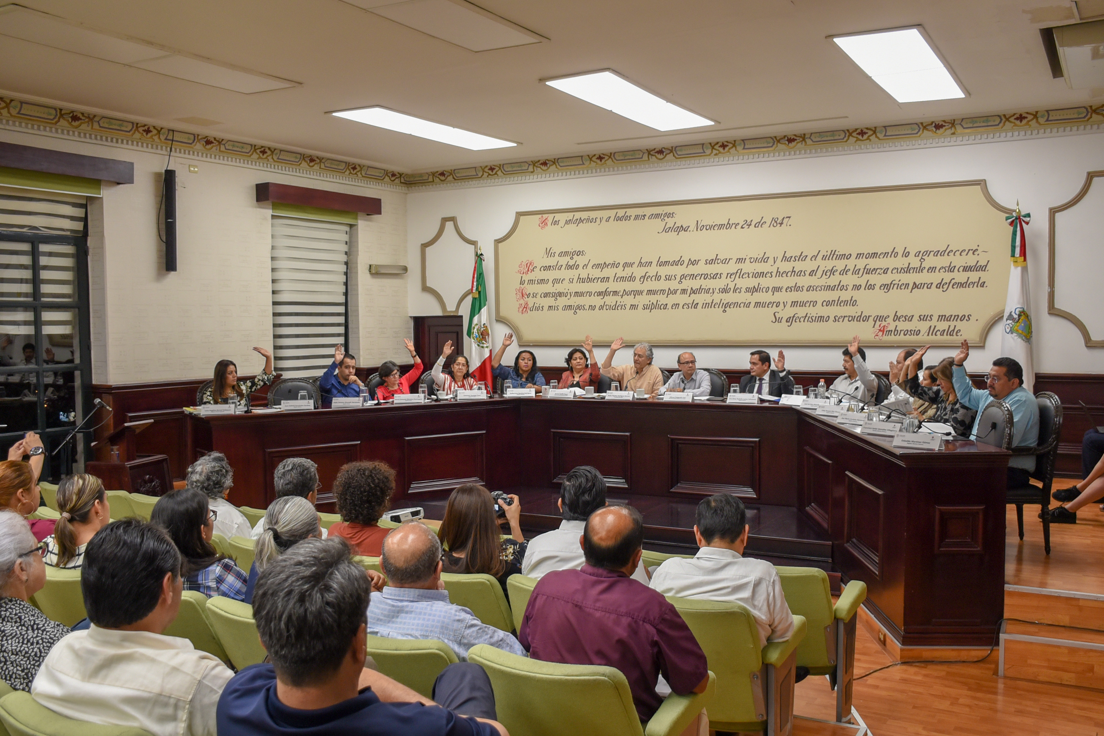 Autorizó cabildo xalapeño reestructuración de deuda por bursatilización