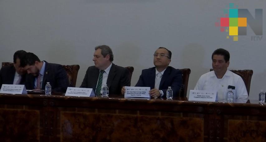 Firman convenio de colaboración Canacintra y Secretaría de Educación