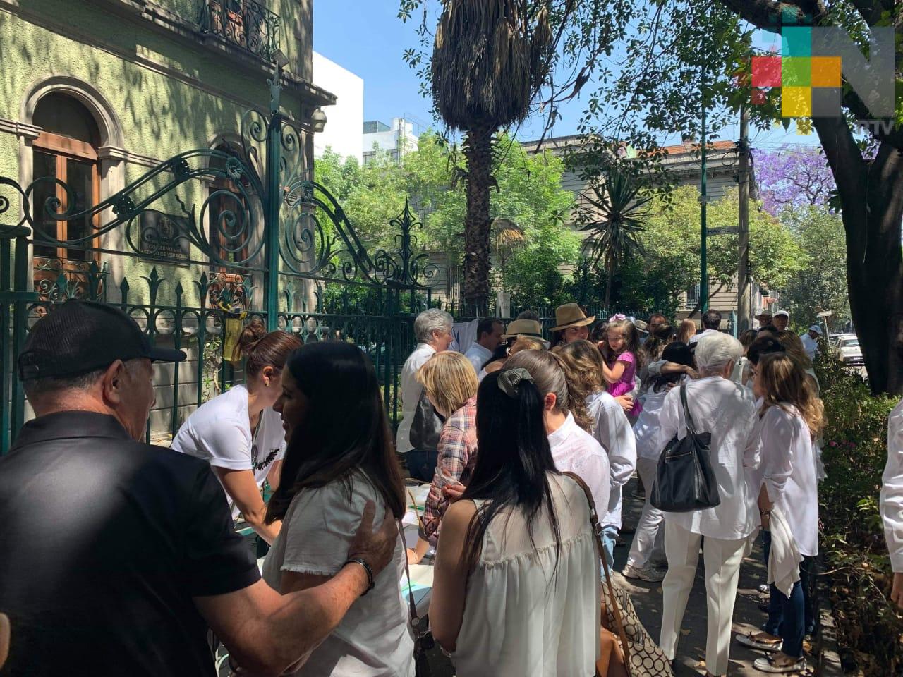 En Ciudad de México se manifestaron habitantes de Coatzacoalcos