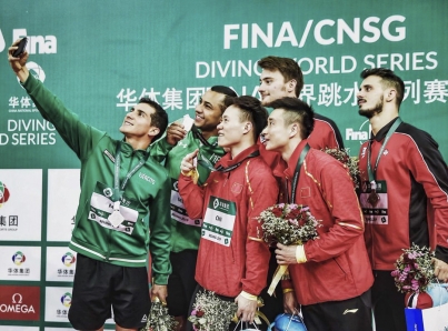Mexicanos Pacheco y Ocampo consiguen plata en Serie Mundial de Clavados