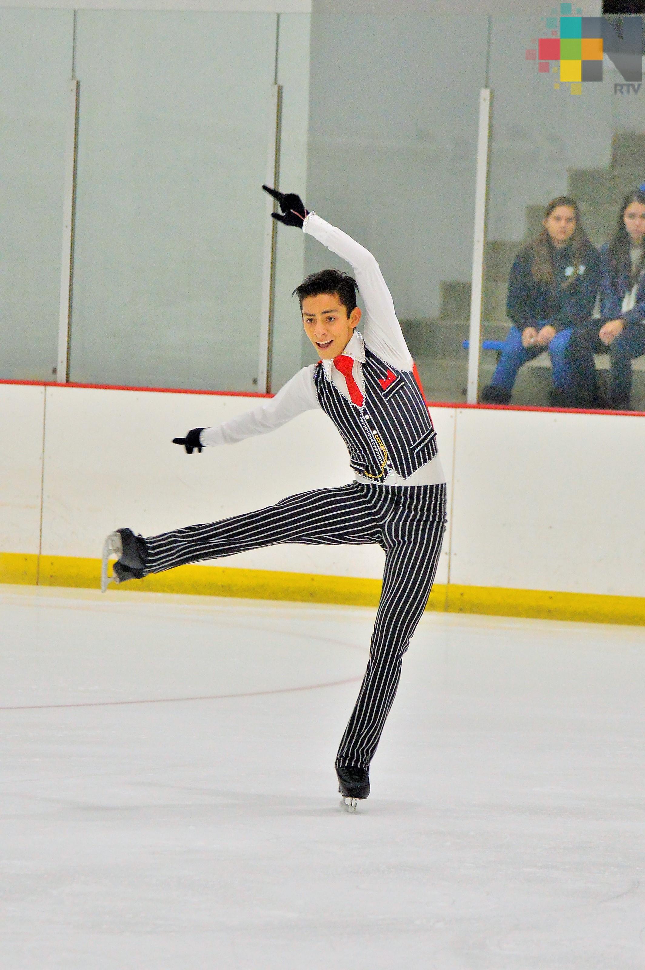 Viaja Donovan Carrillo al Mundial de Patinaje Artístico en Japón