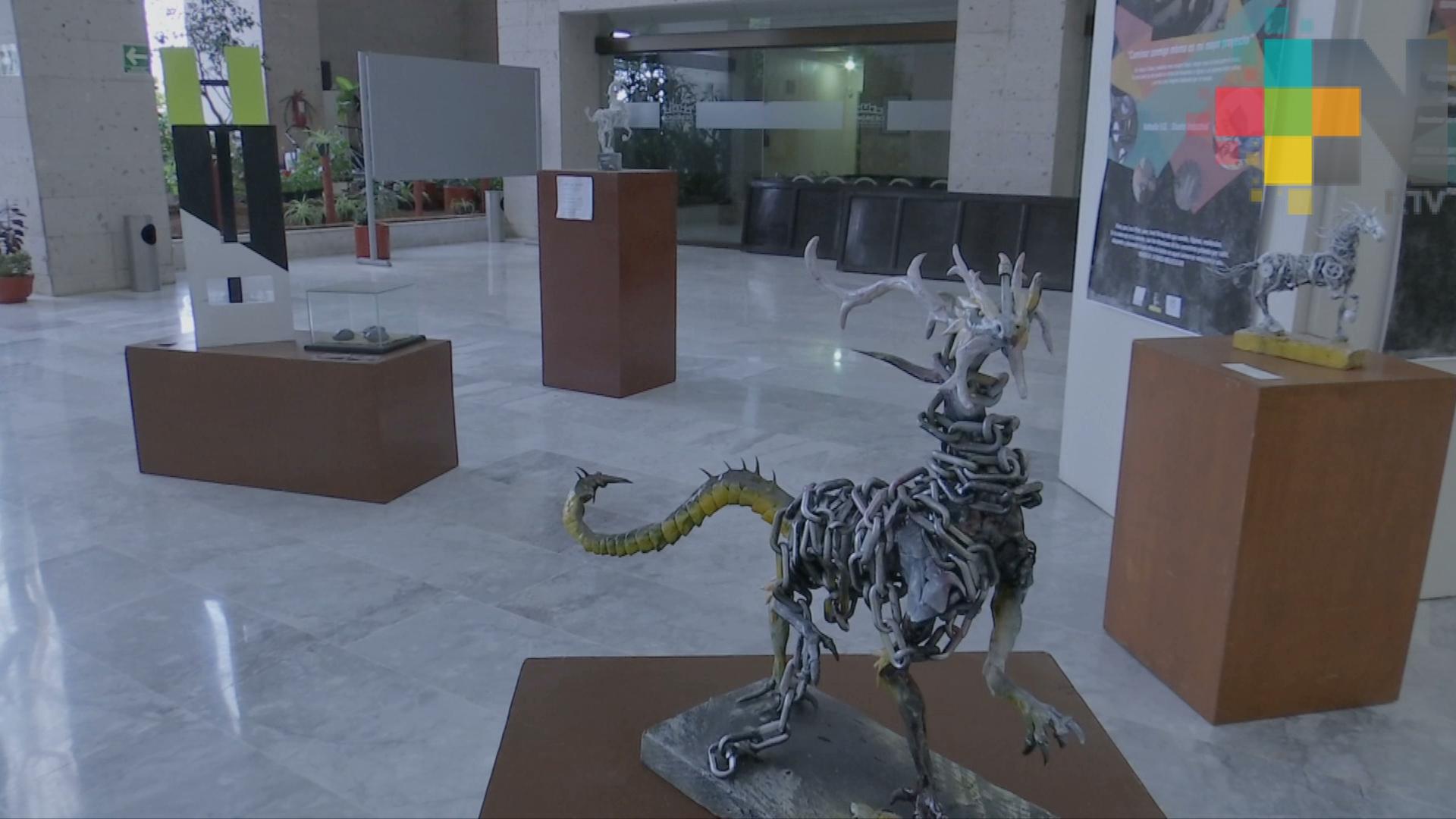 Dragones, en la Exposición de Escultura y Diseño Industrial del Congreso del Estado