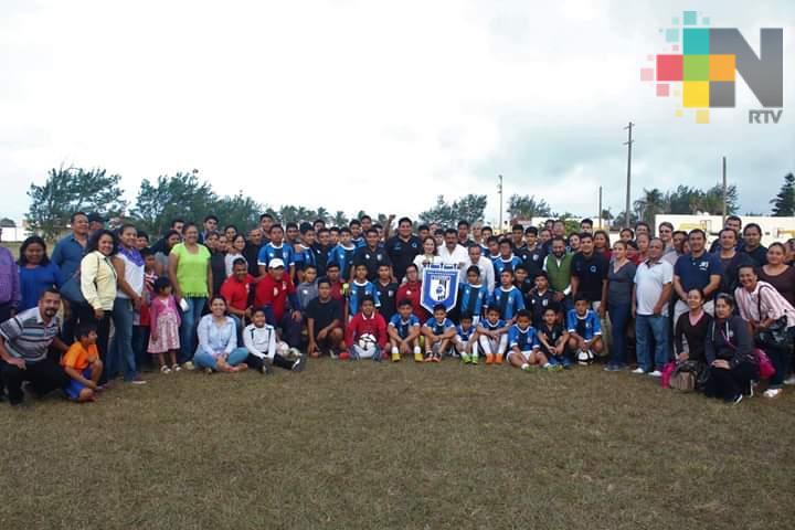 Inicia labores filial de Gallos Blancos en Coatzacoalcos