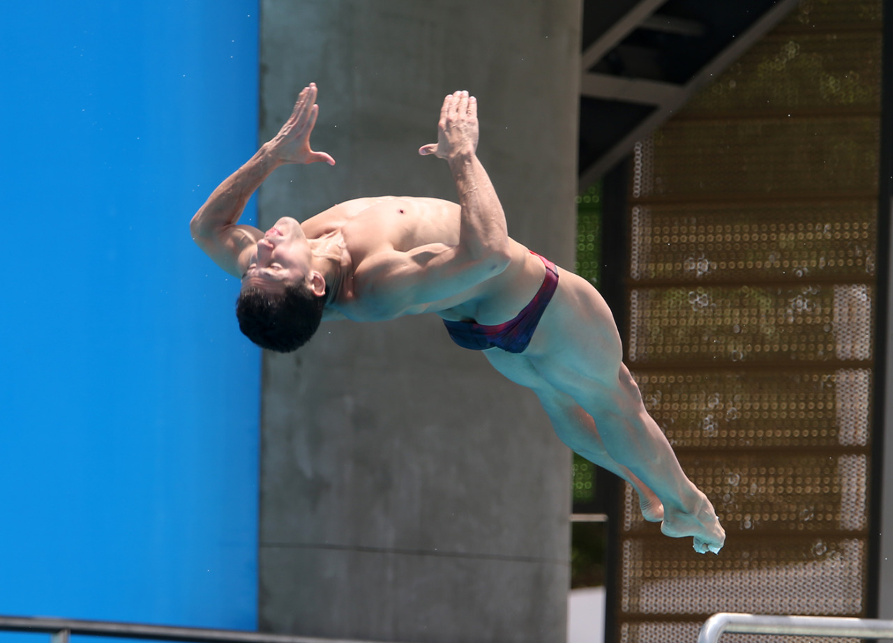 Cuarto lugar para Rommel Pacheco en Serie Mundial de Clavados en China