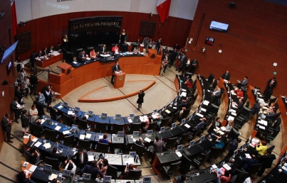 Comisiones del Senado avalan modificaciones constitucionales al fuero