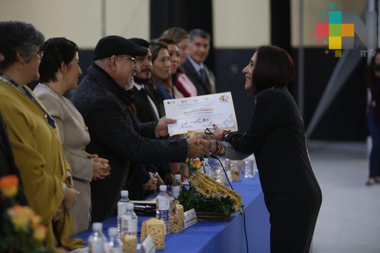 Reconoce SEV a maestros fundadores de Educación Especial en Veracruz