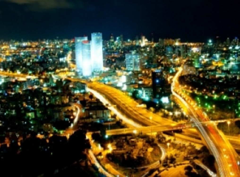 Suenan alarmas en Tel Aviv, lanzan dos cohetes desde la Franja de Gaza