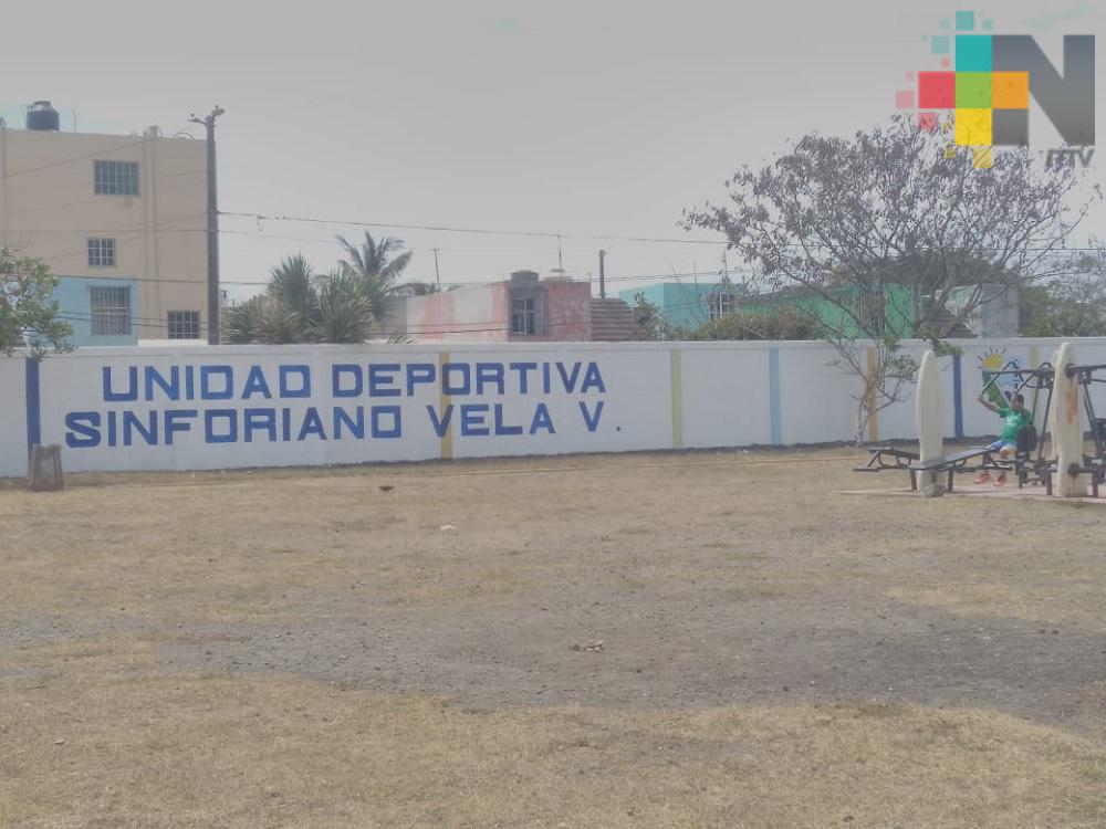 Falta de mantenimiento en unidad deportiva de Veracruz causa muerte de un menor