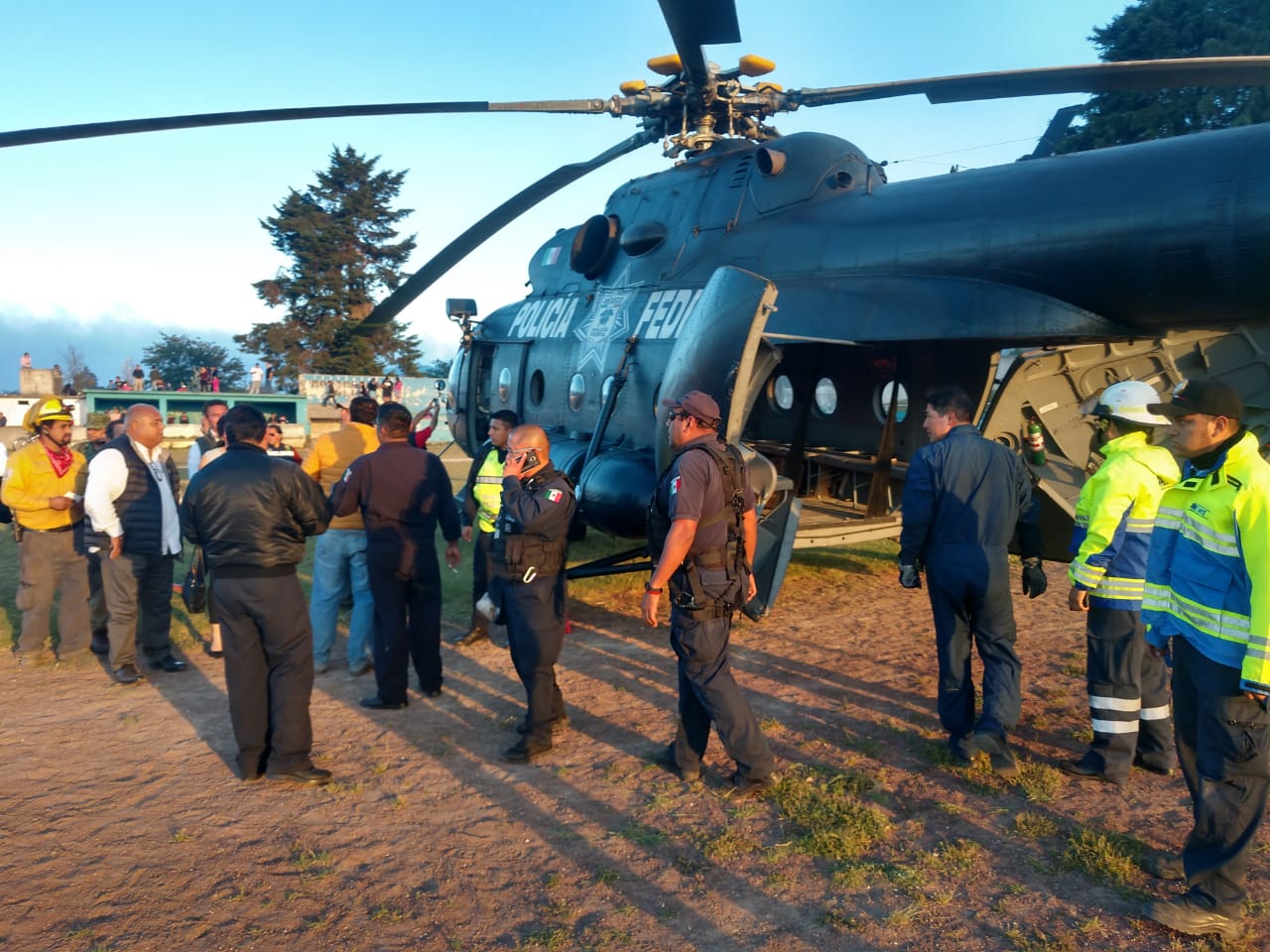 Gestionó el gobernador ante Policía Federal, dos helicópteros para combatir el incendio: Eric Cisneros