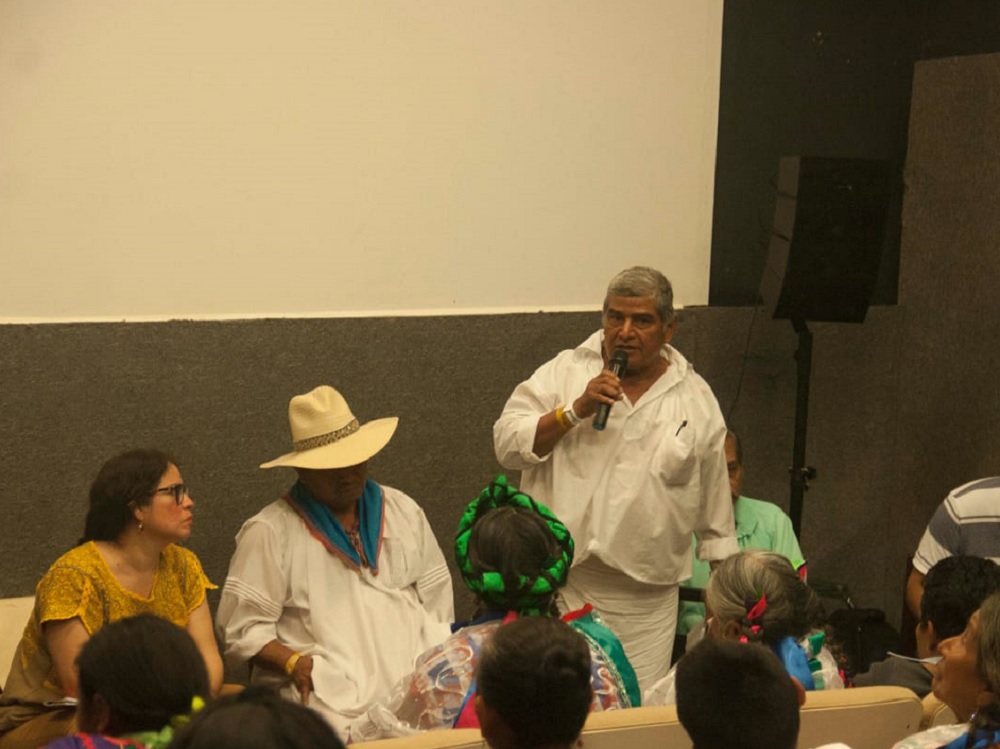 La importancia de la paz, tema del conversatorio de danzantes y músicos del Totonacapan