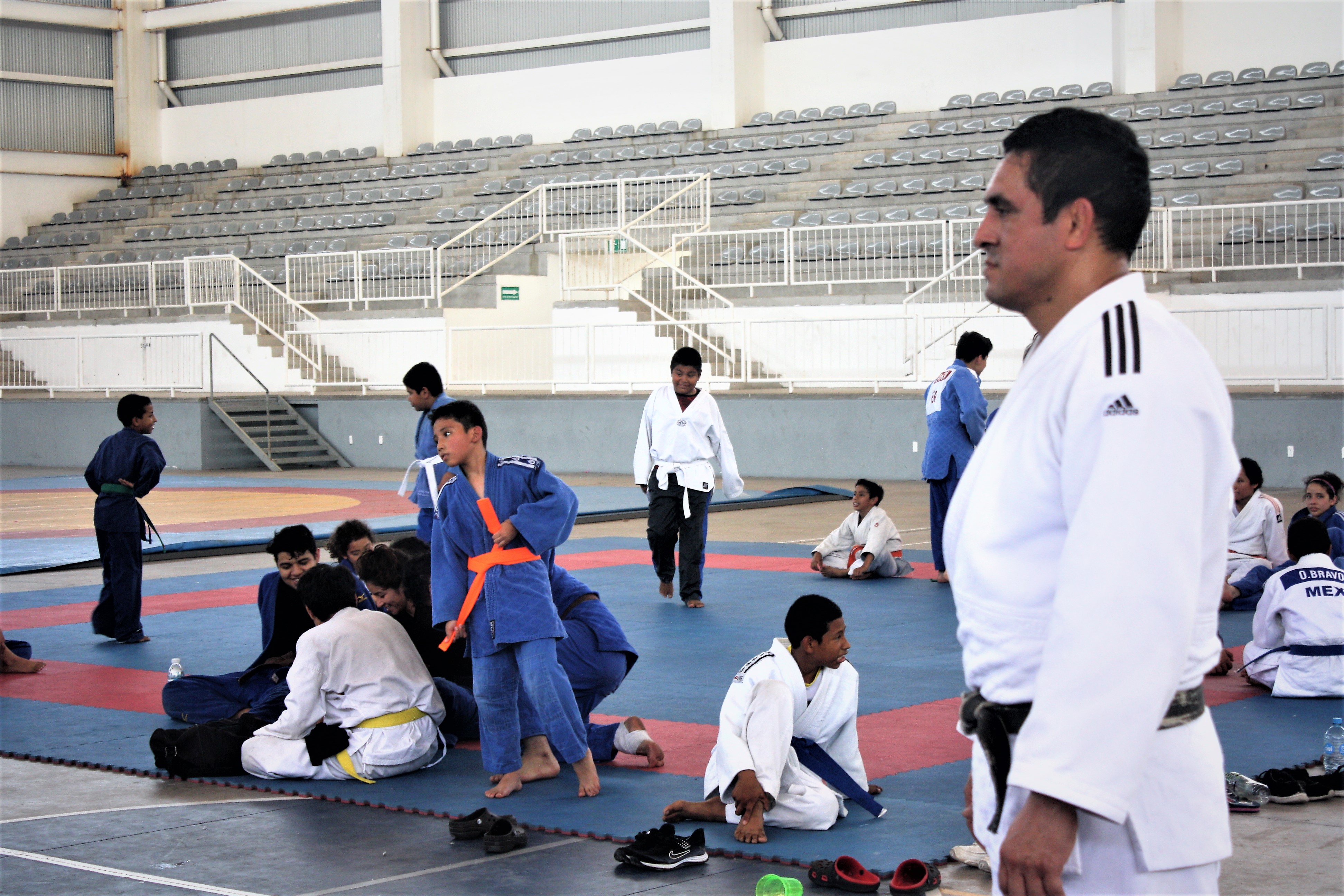 Entrenador de judo asiste a Clínica Internacional en Panamá