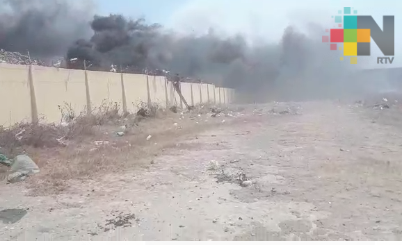 Incendio en el basurero de la zona norte de la ciudad de Veracruz