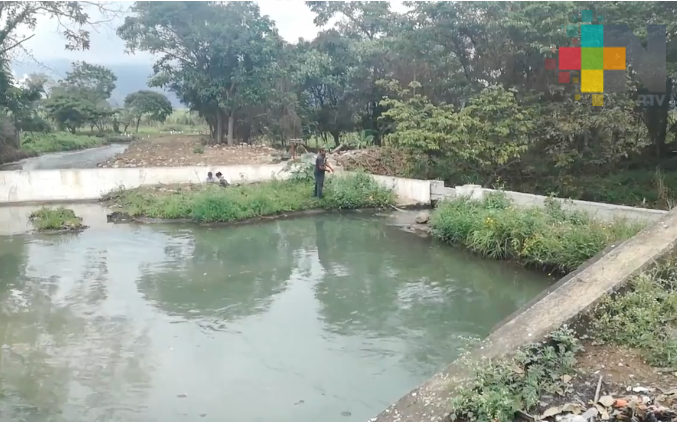 Denuncian contaminación de ingenio Central El Potrero, en Atoyac