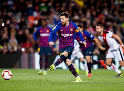 Lionel Messi rompe récord en partidos de la Liga con el Barcelona
