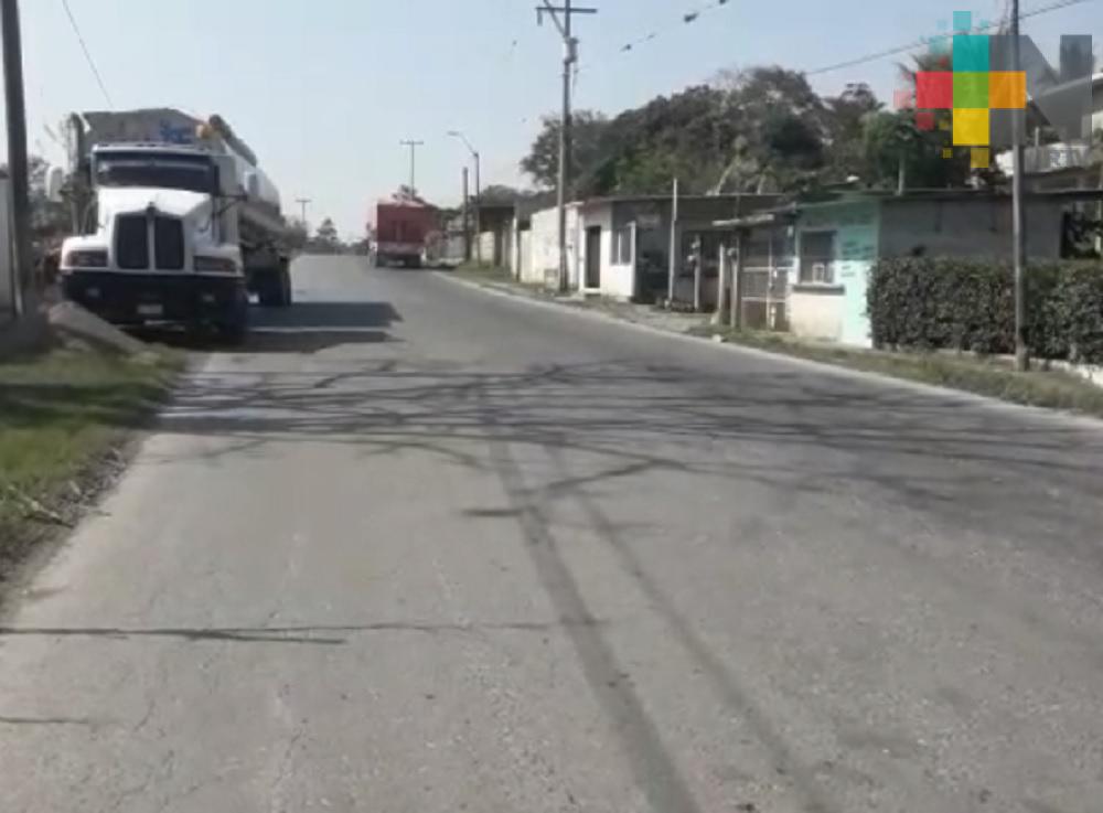 Piden reactivar obra de pavimentación de carretera estatal Atoyac-Paso del Macho