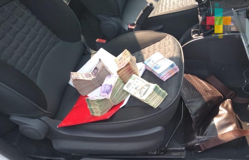 Detienen a dos sujetos por portación ilegal de arma de fuego