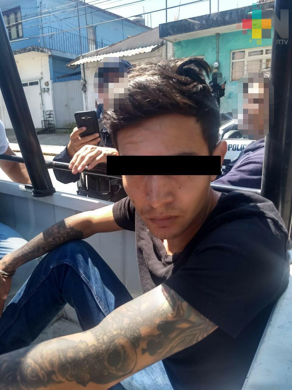 Detiene Policía Estatal a cuatro asaltantes, en Xalapa